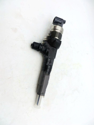 Aftermarket Diesel Fuel Injectors 295050-1331 For KUBOTA V2607 1J705-53050 ,1J705-53052